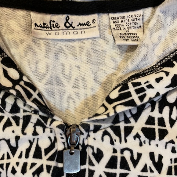 Natalie & Me Woman’s Black & White Abstract Hoodie - Picture 2 of 5